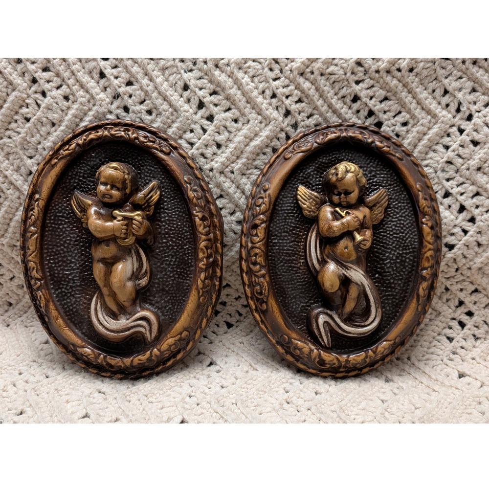 Vintage Cherub Wall Plaques Pair Brown Gold Plastic 9x7 Oval Angel Decor